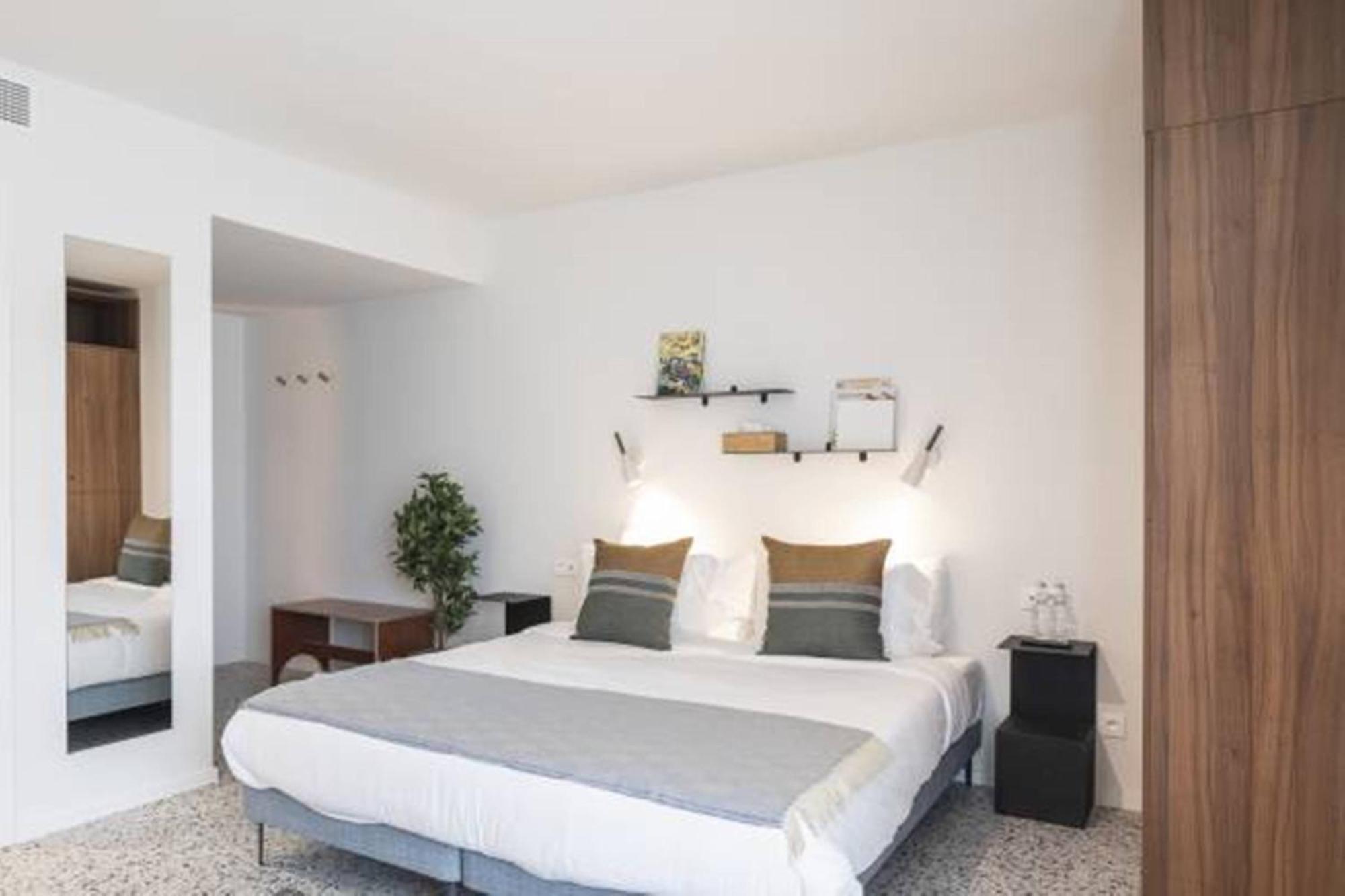 Yust Liege Hotel Værelse billede